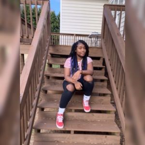 Meet your Posher, Destiny